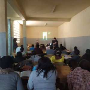 Synergy and connections between beneficiaries in Dakar!